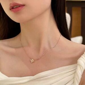 Color Blossom Necklace | 18K Rose Gold plated and Mossanic Diamond